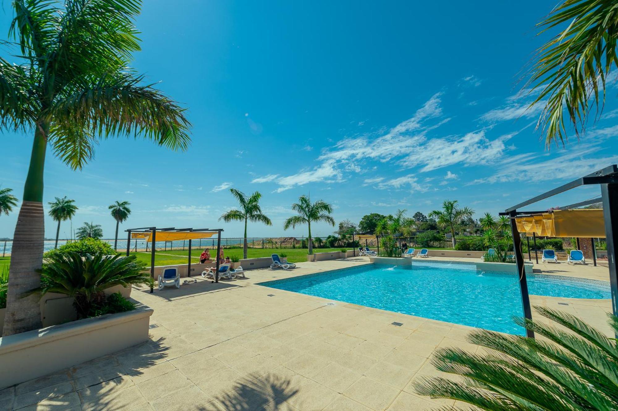 Condado Hotel Casino Пасо де ла Патрия Екстериор снимка